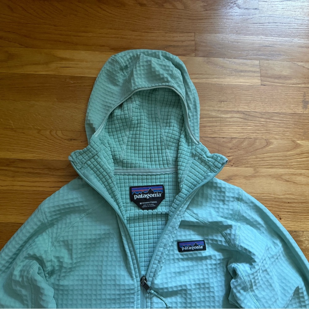 Patagonia R1 TechFace Hoody Jacket Women’s Medium Mint - Picture 5 of 7